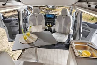 Westfalia Kesley Dining Table